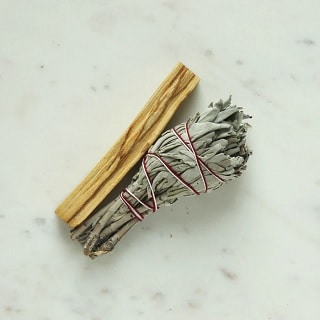 White Sage Palo Santo Smudge Pack – cleansing smudge kit for purification rituals
